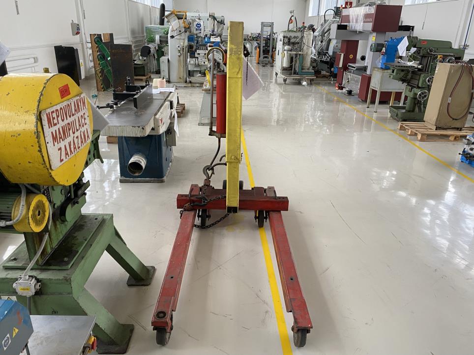 Máquinas para trabajar el metal y equipos de trabajo (calzado de seguridad)-2