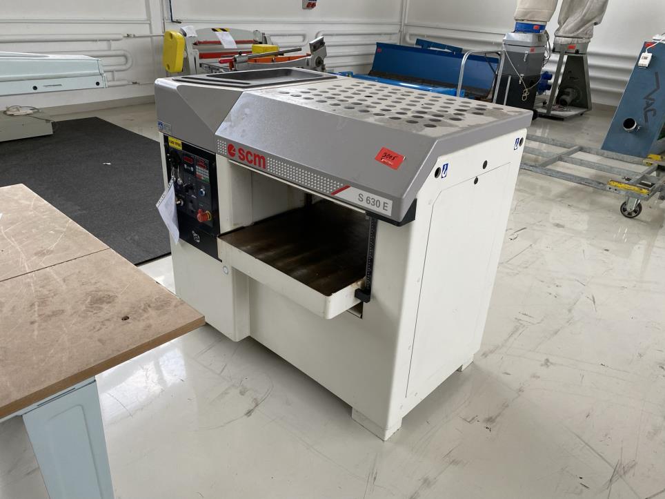 Machines pour le travail du métal et équipement de travail (chaussures de sécurité)-2