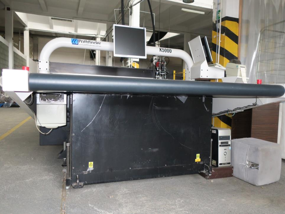 Machines d´une usine de meubles-5