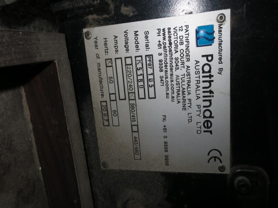 Machines d´une usine de meubles-6