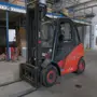 thumbnail-Máquinas en una fábrica de muebles-2