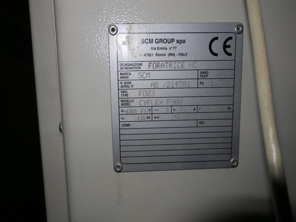 Machines d´une usine de meubles-5