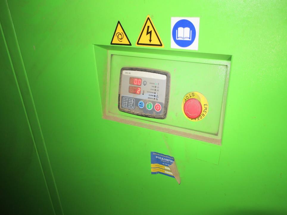 Machines d´une usine de meubles-3