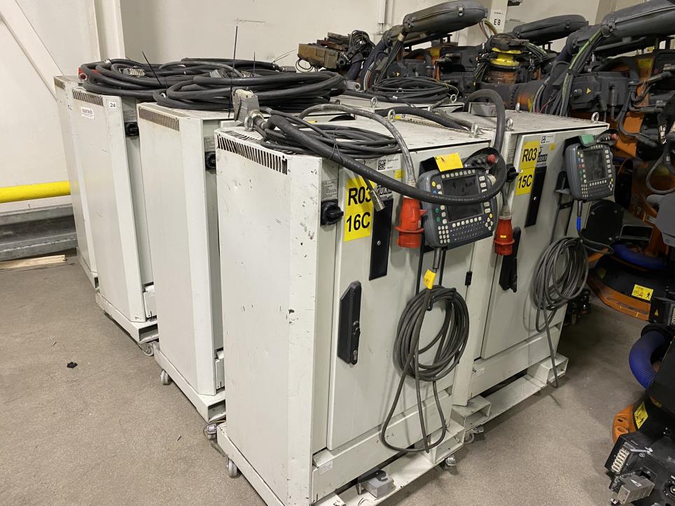 Roboty przemysłowe, maszyny do obróbki metalu, urządzenia pomiarowe i testujące itp.-5