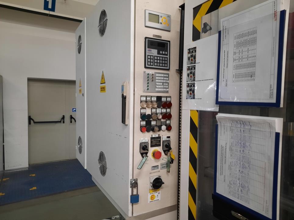 Urzadzenia z zakladu produkujacego gazomierze-4