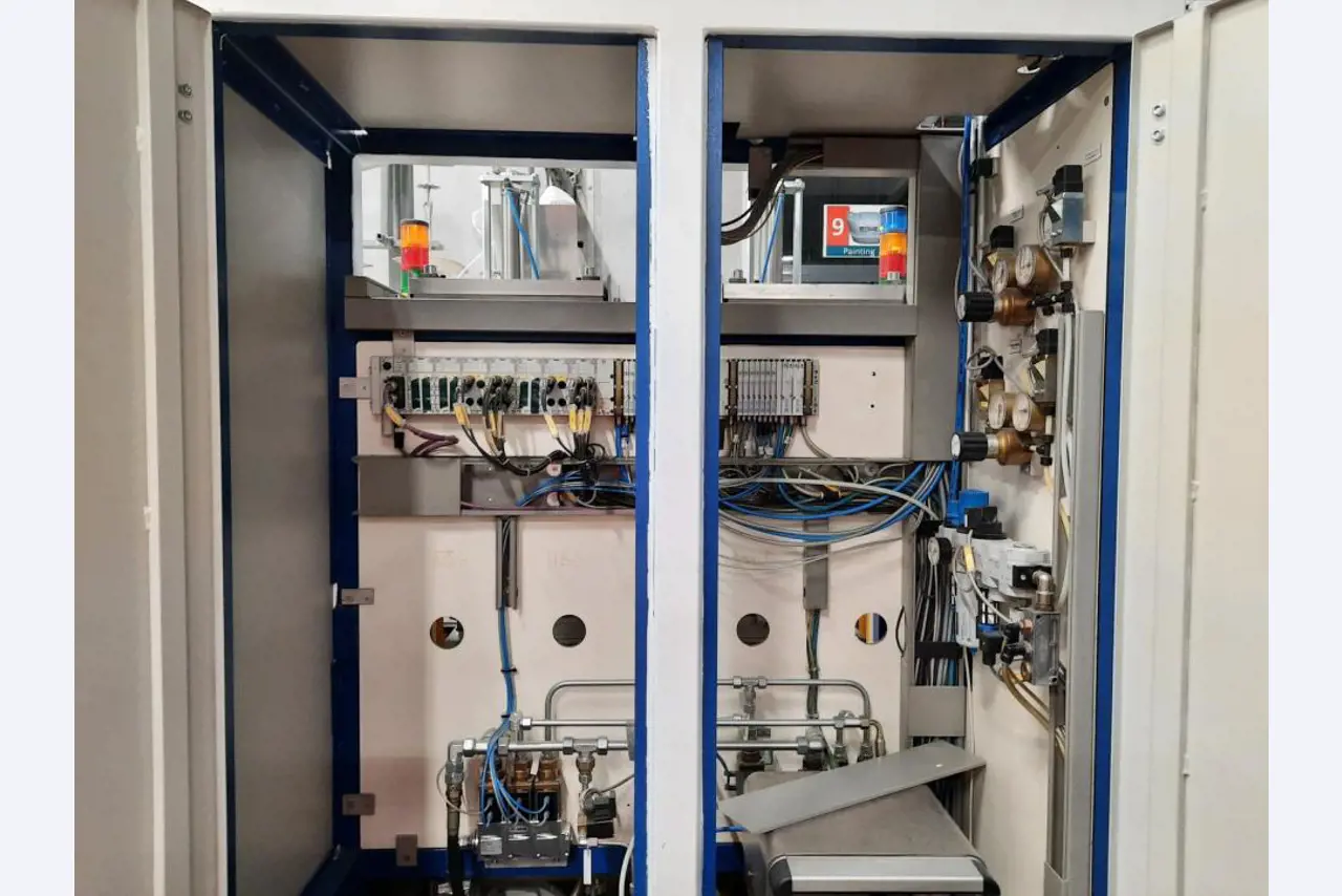 Máquinas y equipos de una fábrica de contadores de gas-7