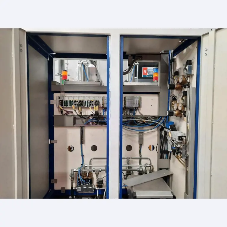 Máquinas y equipos de una fábrica de contadores de gas-7