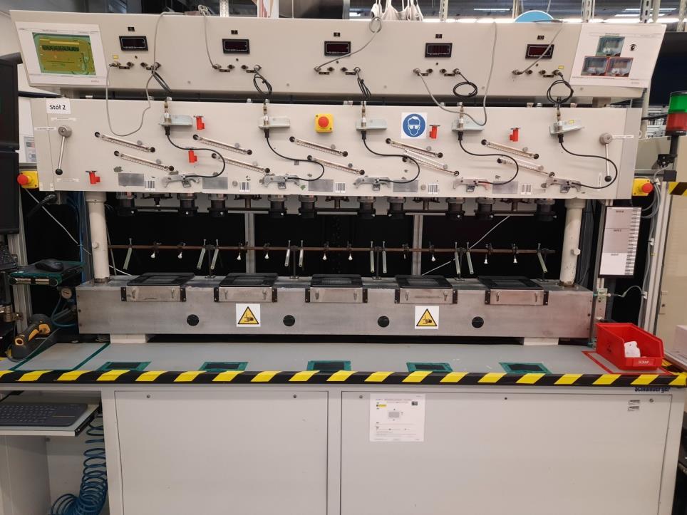 Urzadzenia z zakladu produkujacego gazomierze-3