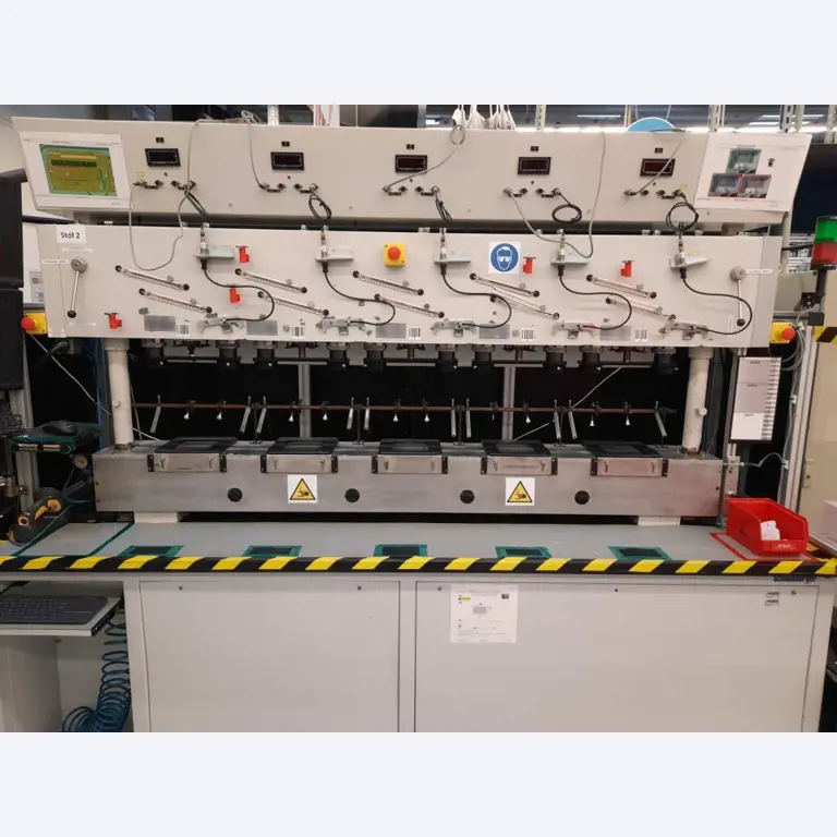 Máquinas e equipamentos de uma fábrica de contadores de gás-3