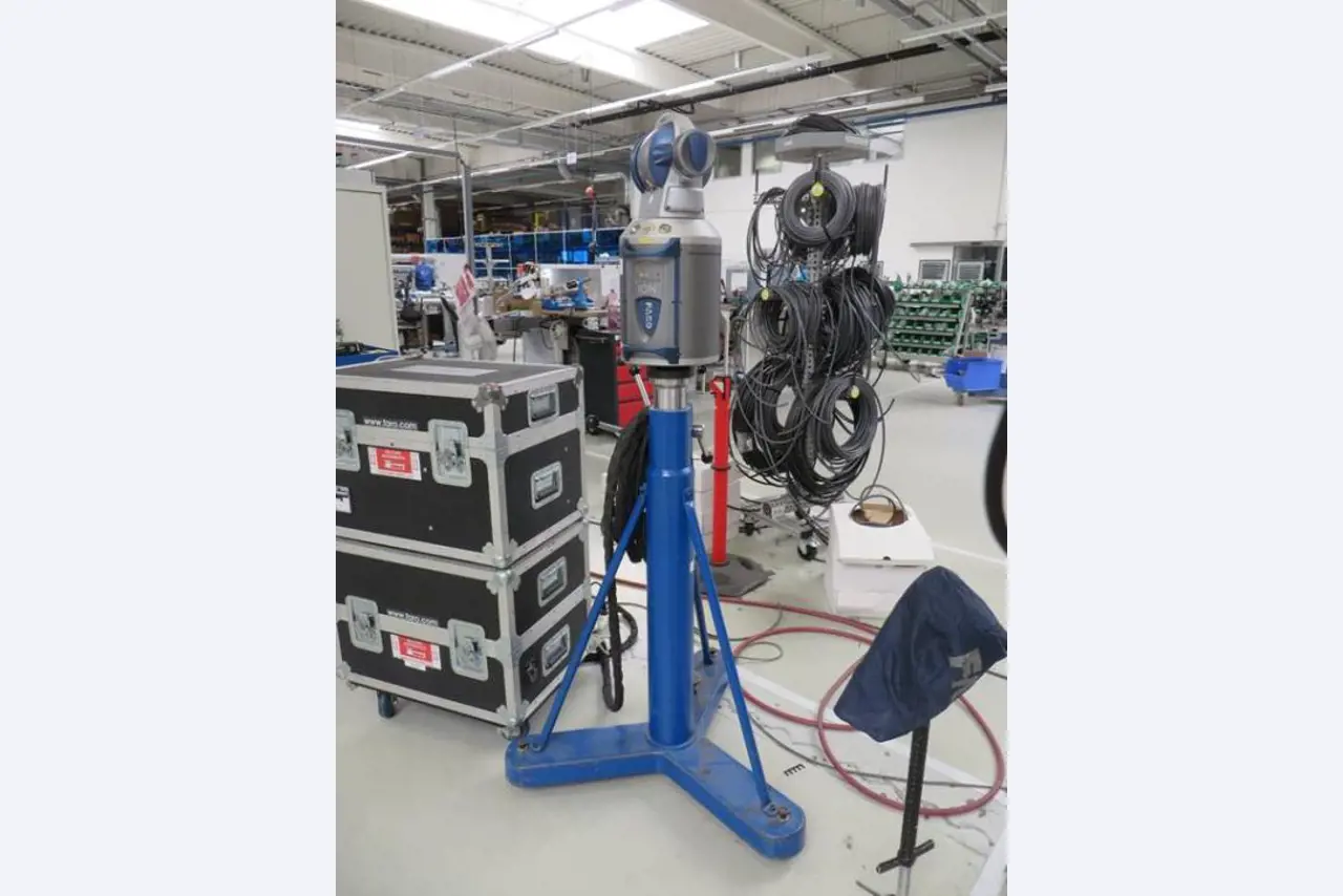 Used and new spare parts and machines from Volkswagen Slovakia-1