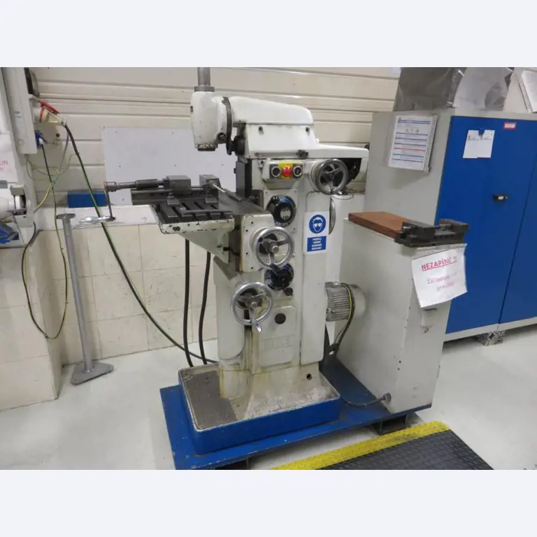 Peças sobressalentes e máquinas usadas e novas da Volkswagen Eslováquia-1