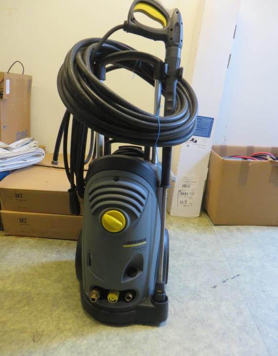 Used and new spare parts and machines from Volkswagen Slovakia-1