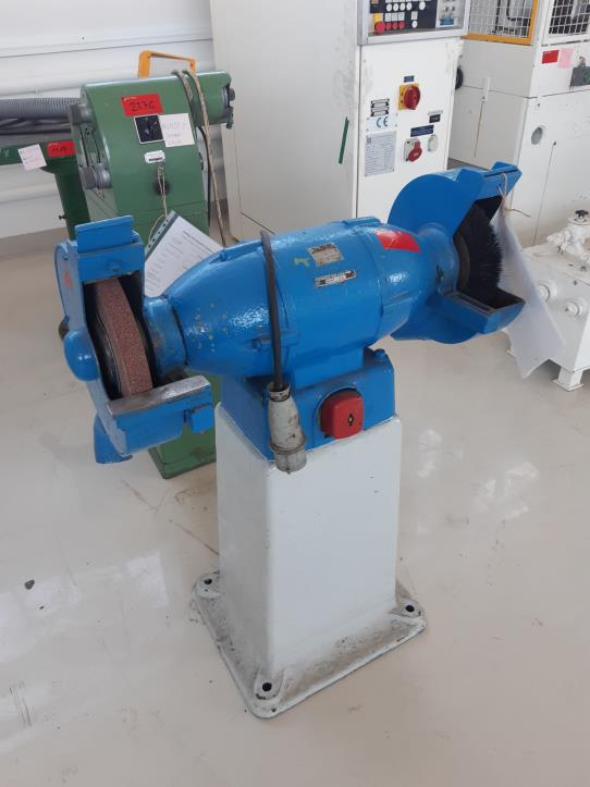 Piezas de recambio y máquinas usadas-1