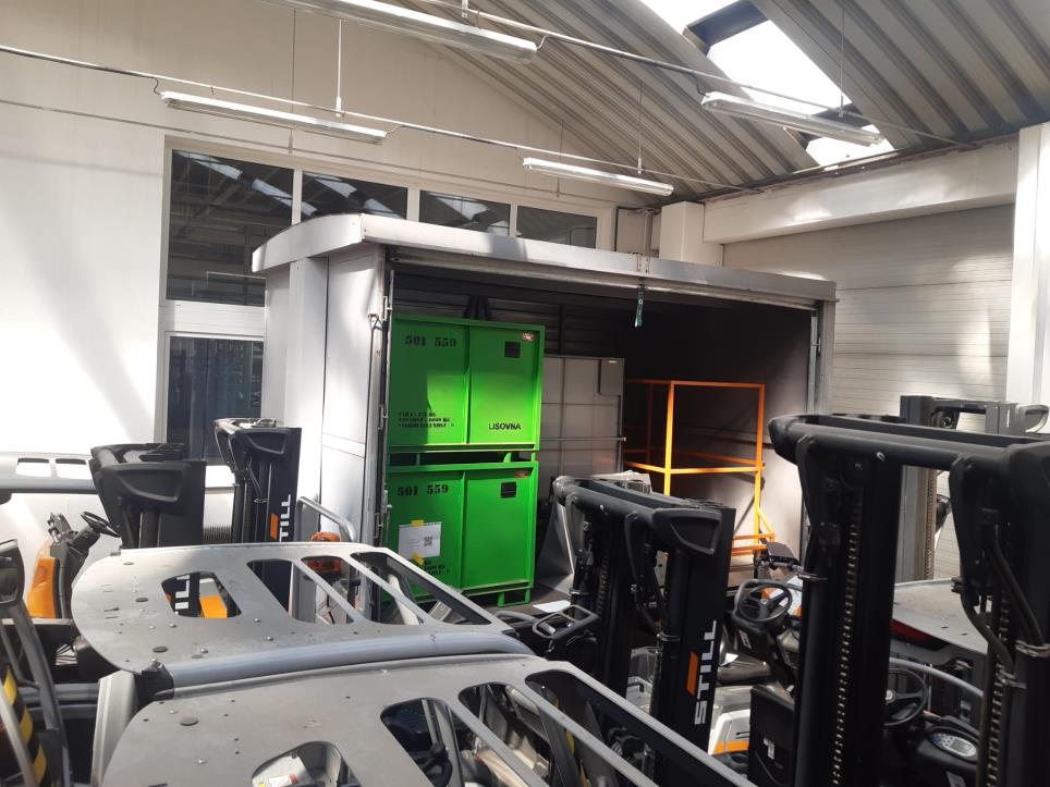 gebrauchte Ersatzteile sowie Maschinen der SKODA Auto, a.s.-2