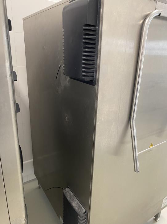 rabljeni rezervni deli in stroji podjetja SKODA Auto, a.s.-4