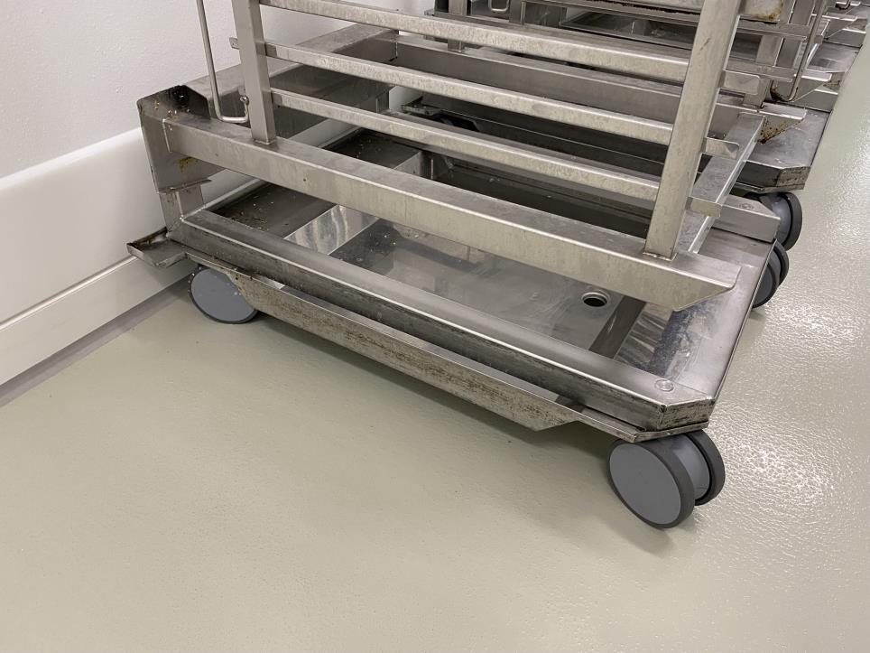 gebrauchte Ersatzteile sowie Maschinen der SKODA Auto, a.s.-2