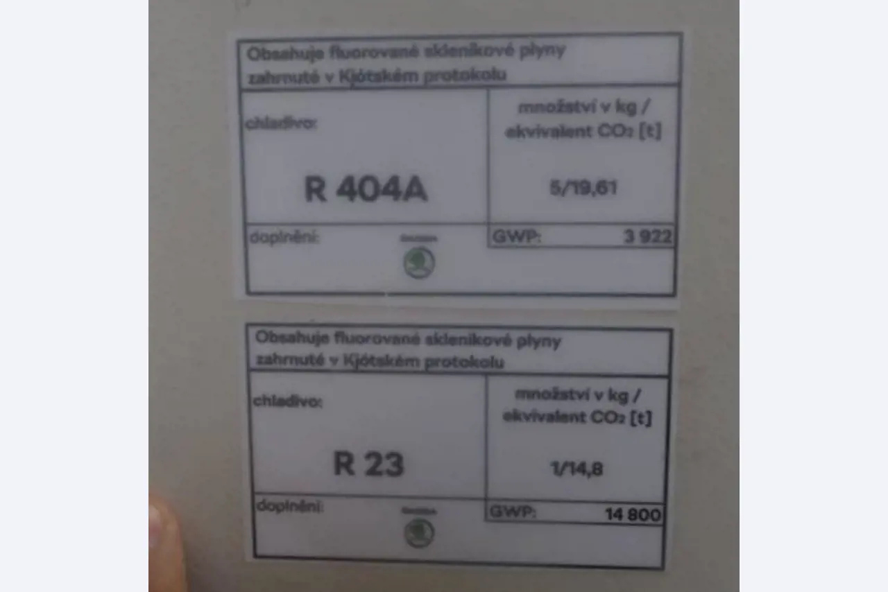gebrauchte Ersatzteile sowie Maschinen der SKODA Auto, a.s.-5