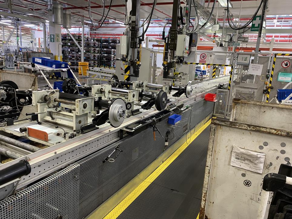 Używane części zamienne i maszyny od SKODA Auto, a.s.-5