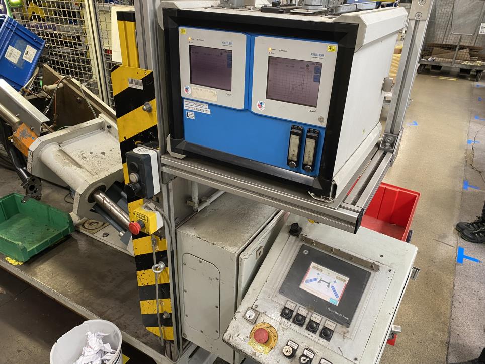 Używane części zamienne i maszyny od SKODA Auto, a.s.-9