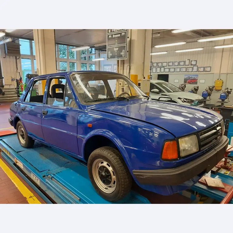 Peças sobressalentes e máquinas usadas da SKODA Auto, a.s.-1