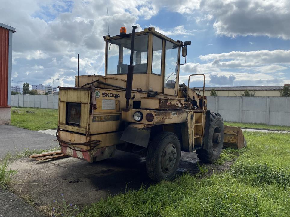 Używane części zamienne i maszyny od SKODA Auto, a.s.-1