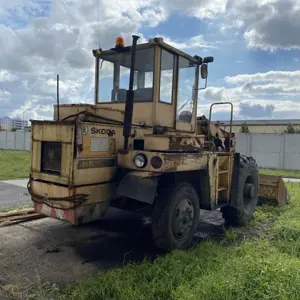 Radlader  Podpolianskej Strojarne HON UN 053