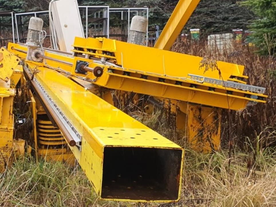 Máquinas para trabalhar chapas metálicas-15