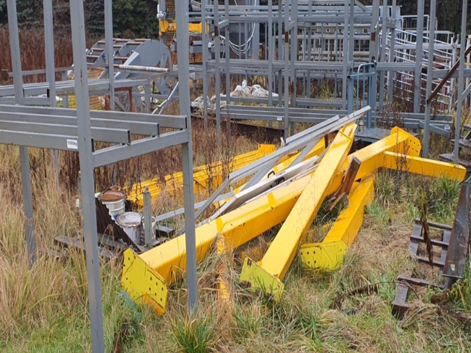 Máquinas para trabalhar chapas metálicas-13