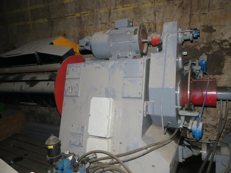 Máquinas para trabalhar chapas metálicas-1