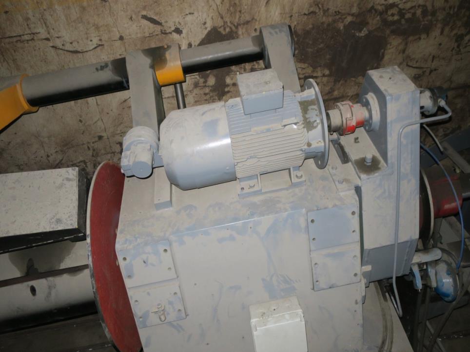 Máquinas para trabalhar chapas metálicas-3