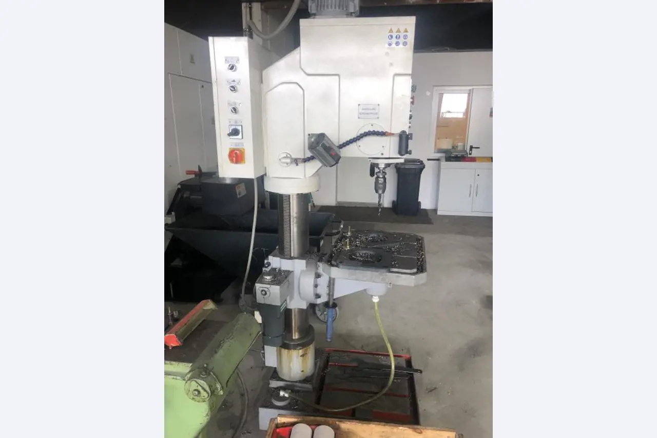 Gepflegte Gastronomie- Bierbrauanlage-1