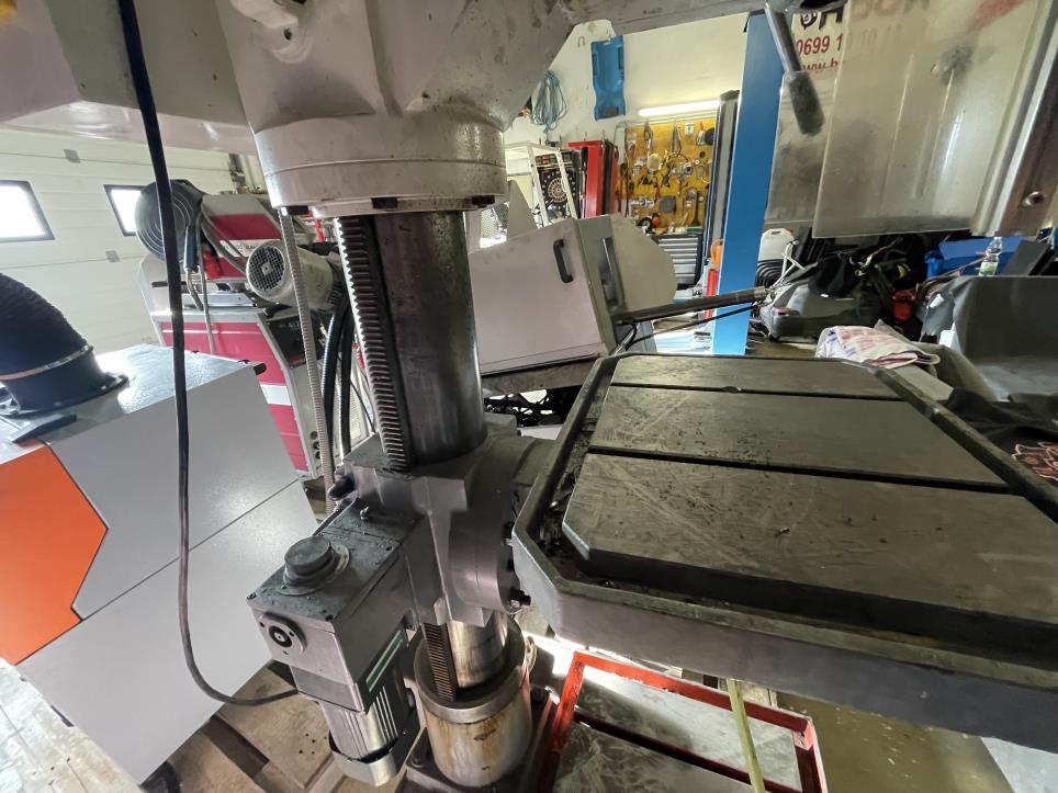 Gepflegte Gastronomie- Bierbrauanlage-5