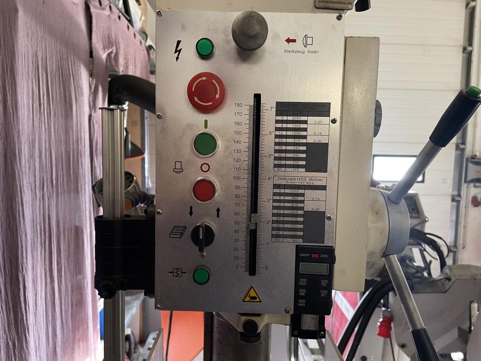 Gepflegte Gastronomie- Bierbrauanlage-10