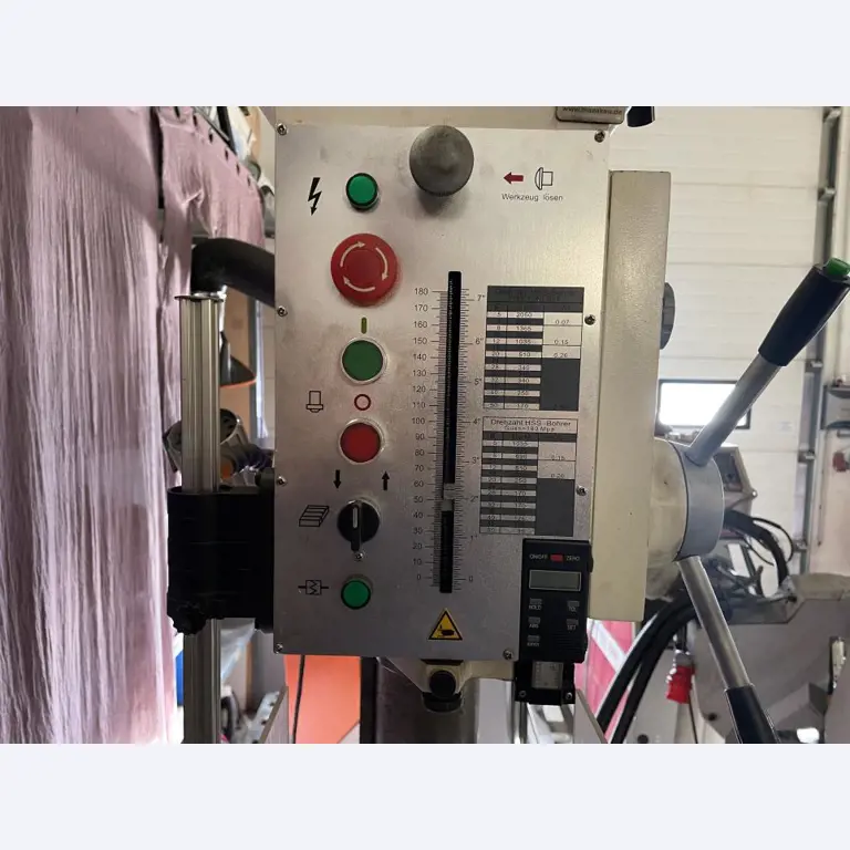 Gepflegte Gastronomie- Bierbrauanlage-10