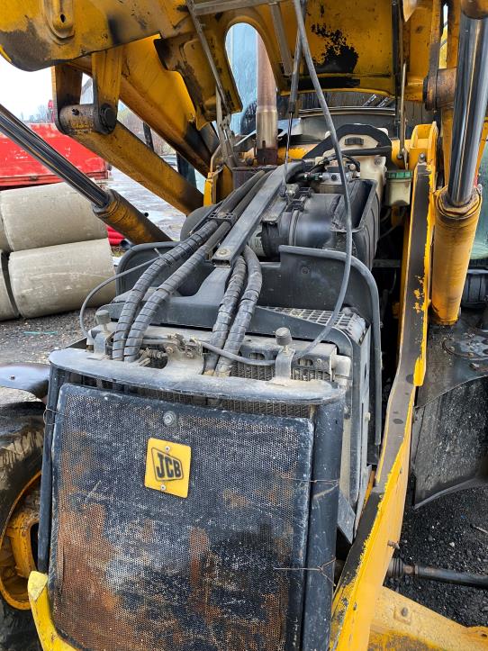 Construction and municipal machinery -9