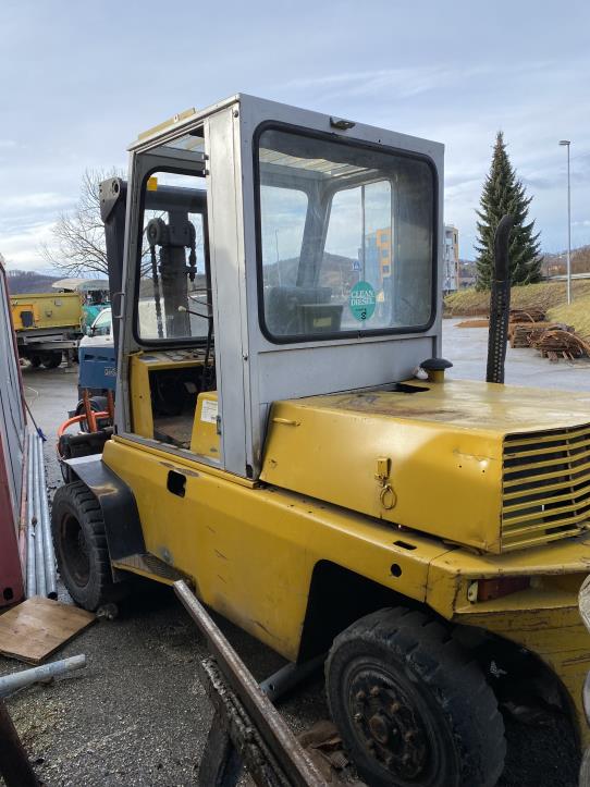 Construction and municipal machinery -5