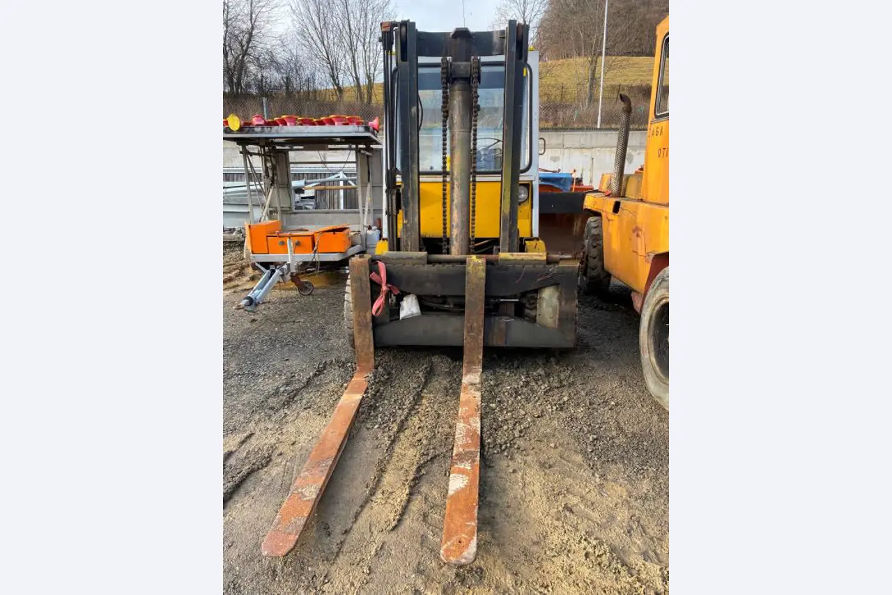 Maquinaria de construcción y municipal-6