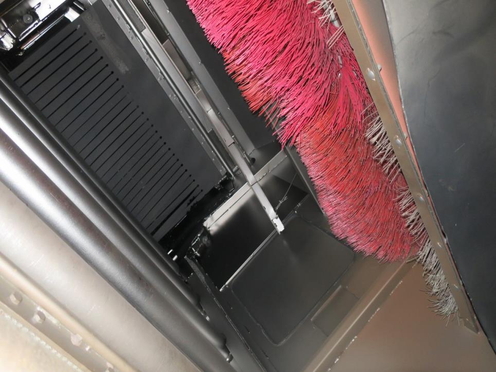 Pass-through blasting machine-8