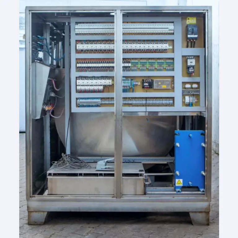 Well-maintained machines from the food industry-3