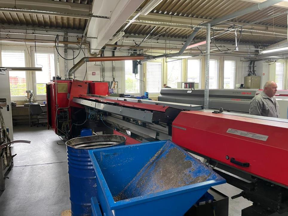 CNC machining center-5