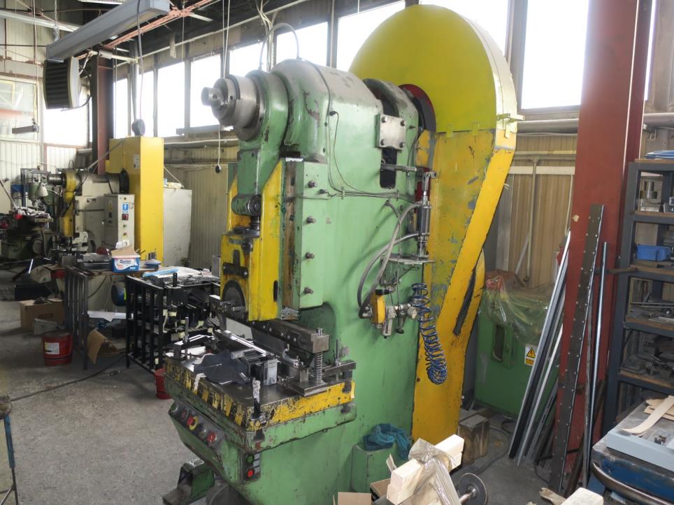 Tepelné tvářecí stroje a kovoobráběcí stroje-2
