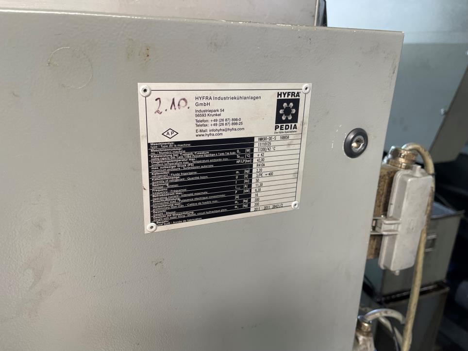 Obróbka metali i inne maszyny dostawcy z branży motoryzacyjnej-4