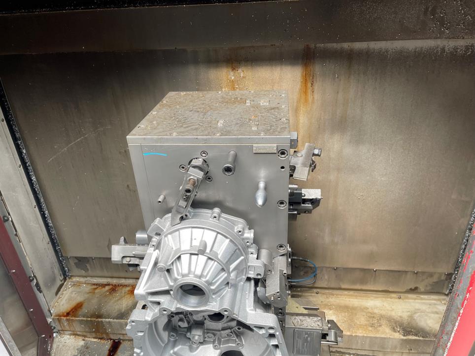 Obróbka metali i inne maszyny dostawcy z branży motoryzacyjnej-8