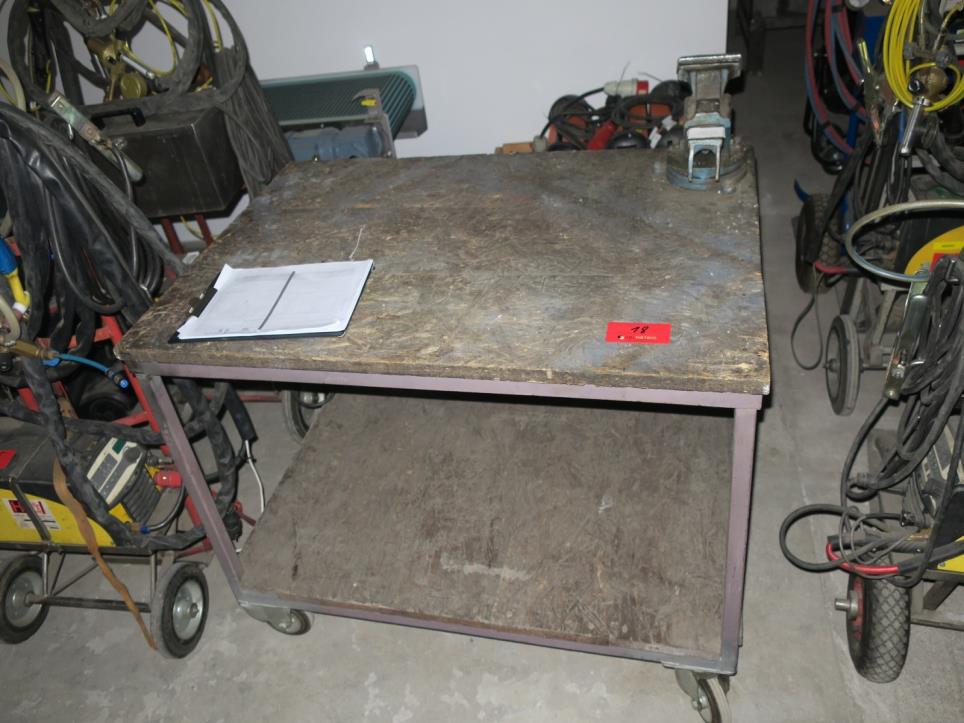 Equipos de almacén, herramientas eléctricas y piezas de maquinaria-1