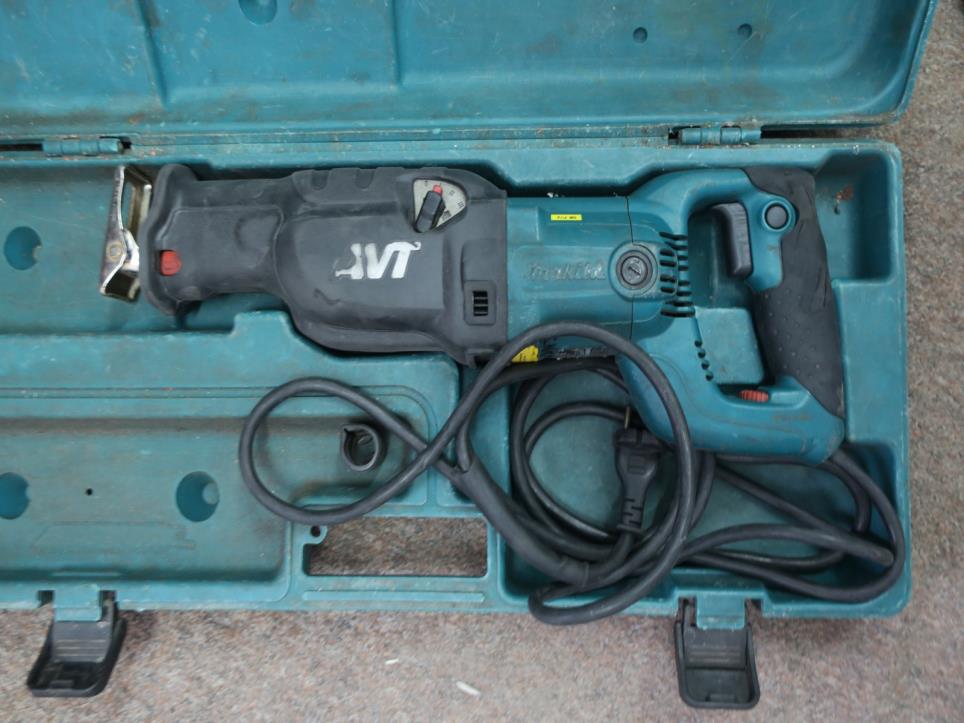 Werkstattausrüstung: Ersatzteile und Lagerbestände-1