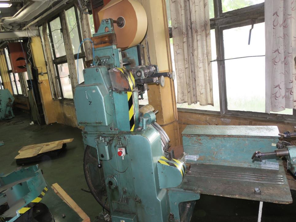 Máquinas para la fabricación de bolsas aspiradoras-1