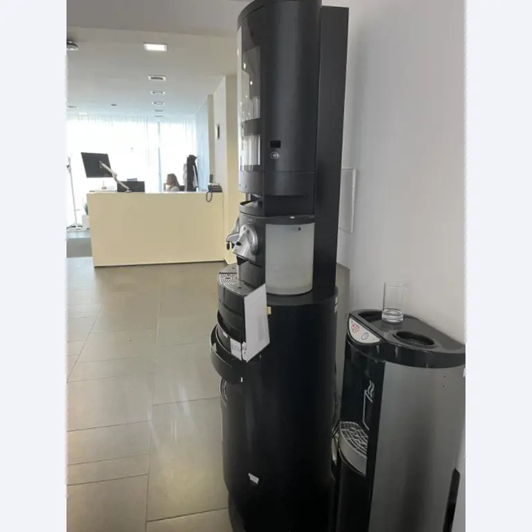 Machines (voertuigbouw) en bedrijfs- en kantooruitrusting-4