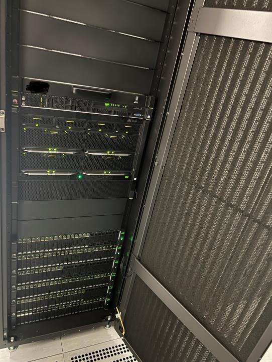 Maquinaria (construcción de vehículos) y equipos de explotación y oficina-2