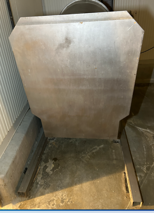 Machinery and equipment of a former chicken slaughterhouse-7