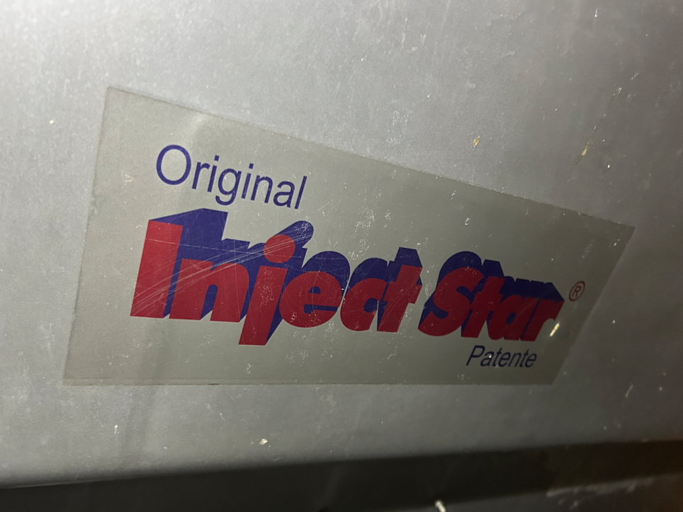 Machinery and equipment of a former chicken slaughterhouse-9